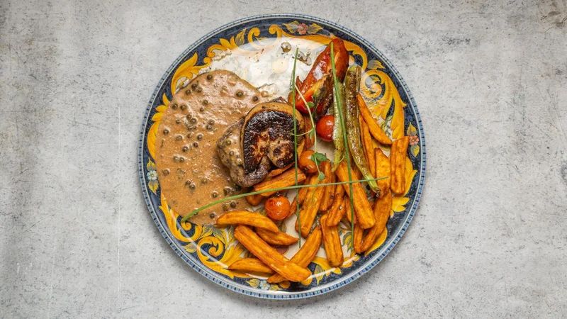 Argentin Angus bélszín steak körettel, olasz étterem Csepel