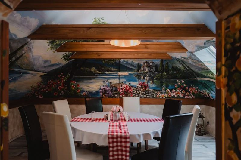 külön terem,, cavallino pizzeria, csepelen