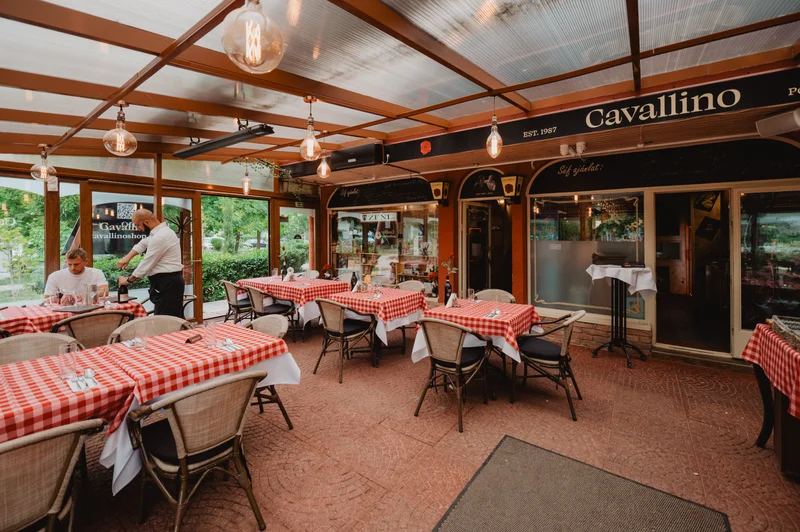 Szeretettel várunk a csepeli olasz étterem és pizzériában, vagy rendelj online!
