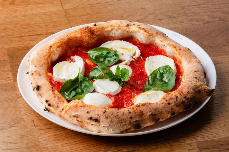 Bufala D.O.P. pizza bivalymozzarellával, Fermento pizzéria Vízivárosban